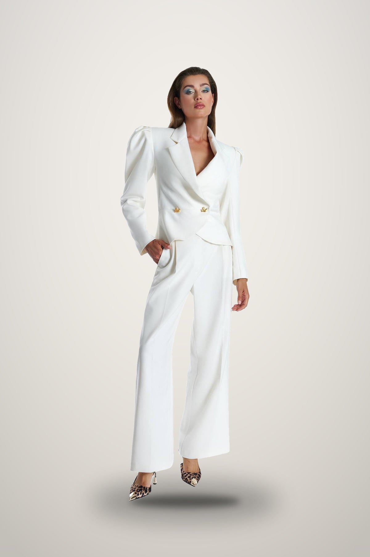 Birdie Suit in white