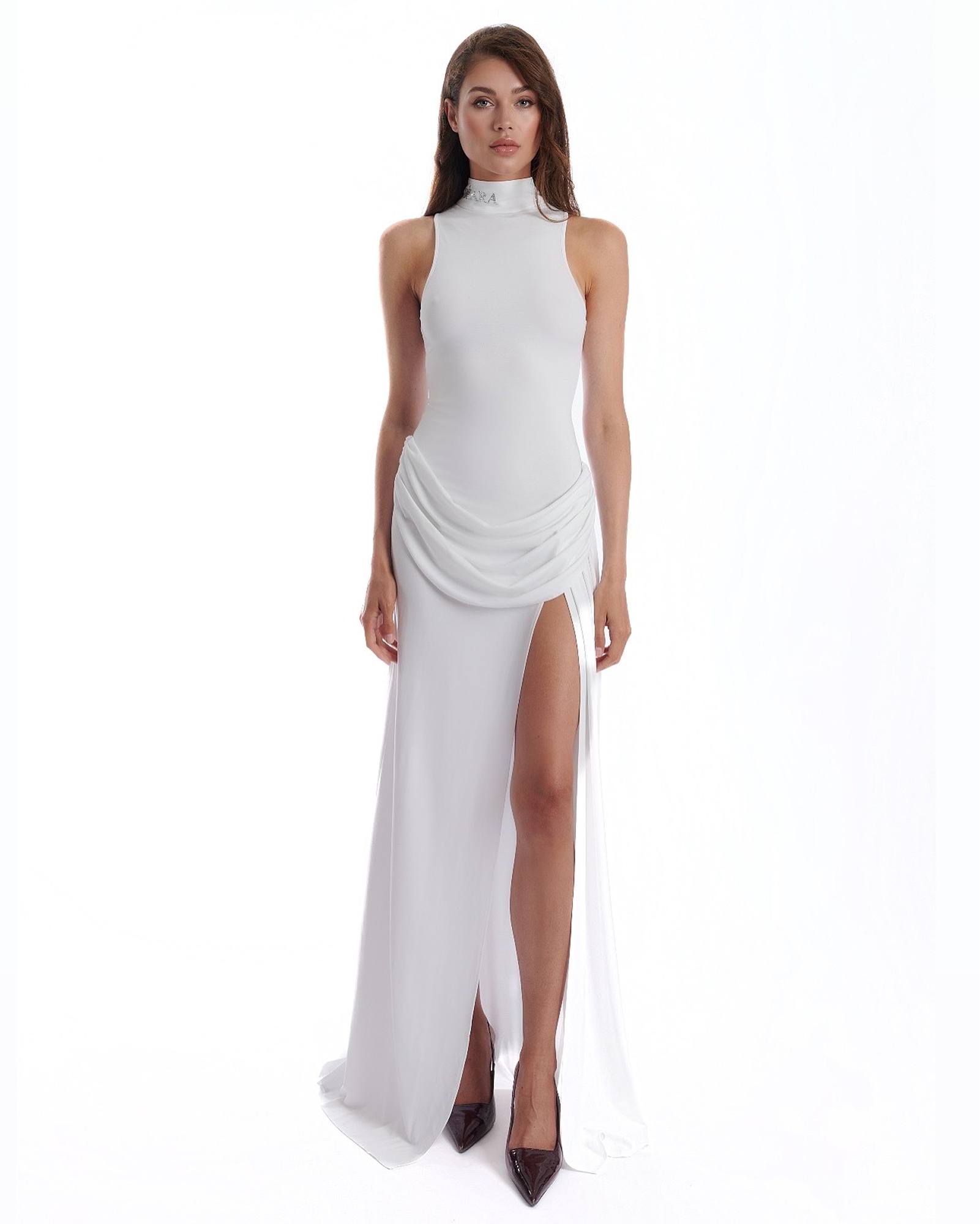 White swan dress